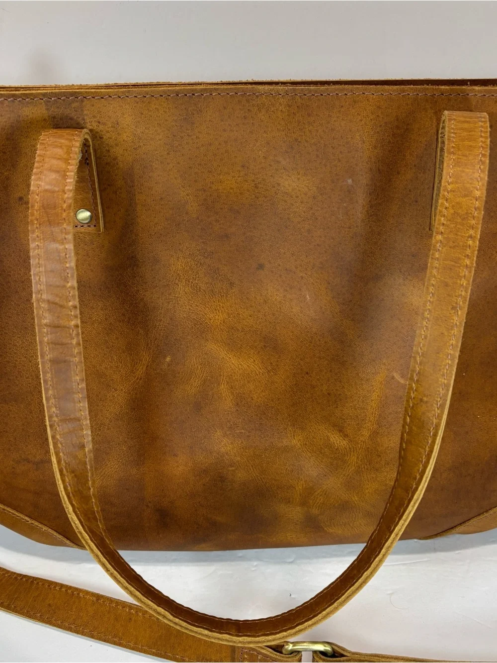 Montana Hudson tan leather